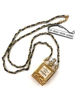 Chanel Perfume Necklace No5 Gold